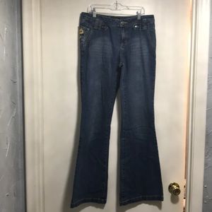 Women jeans